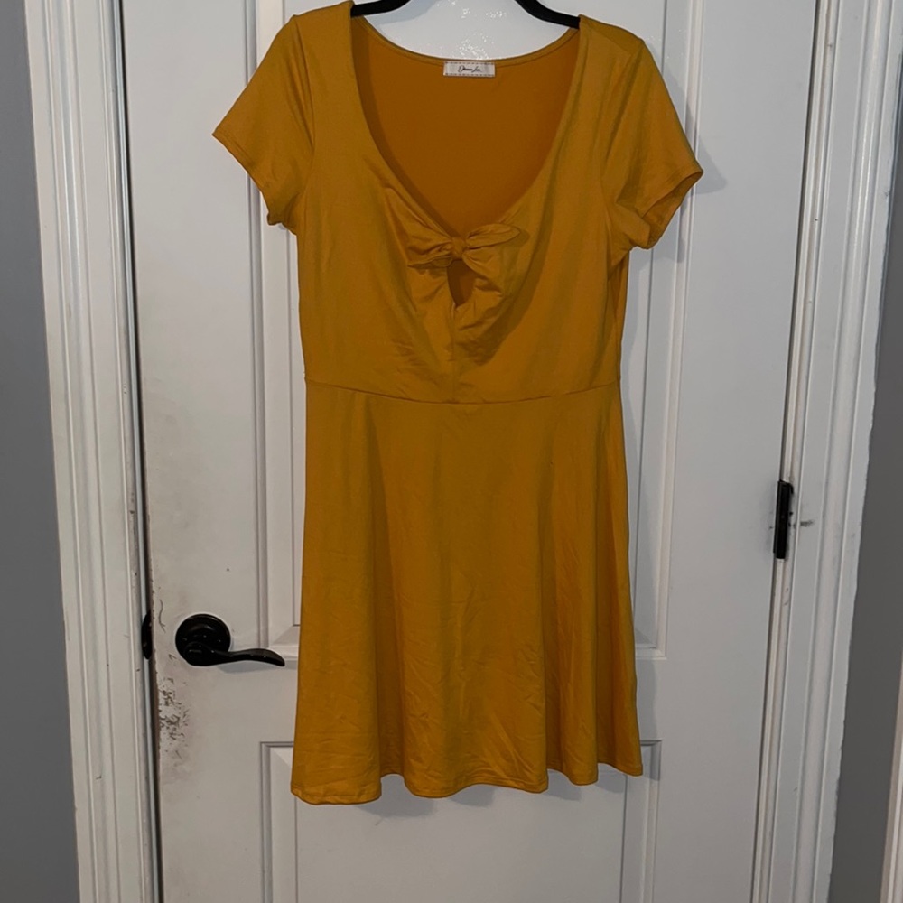 Obsessive Love mustard-yellow dress, size extra large.